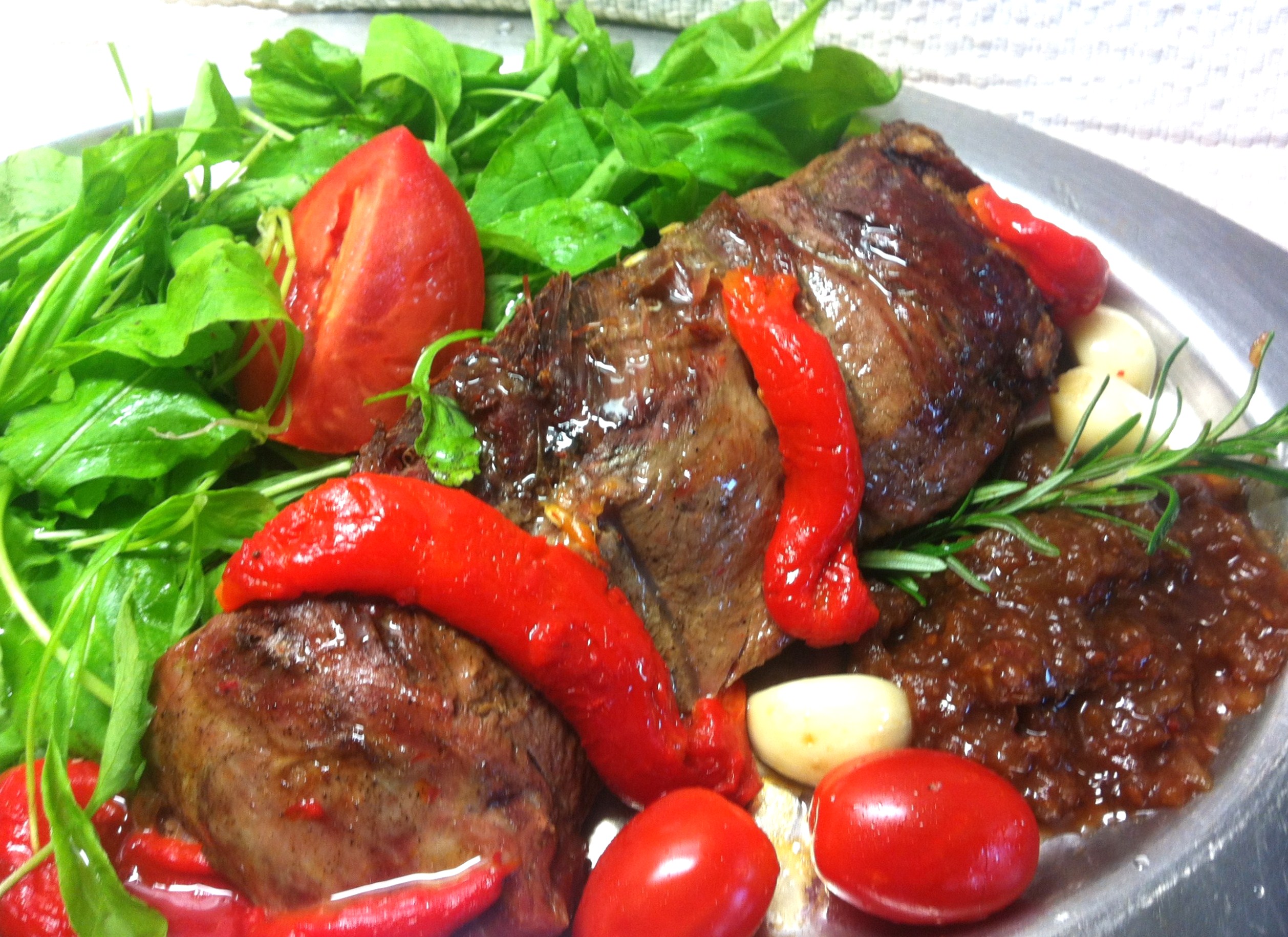 Carne con salsa chutney